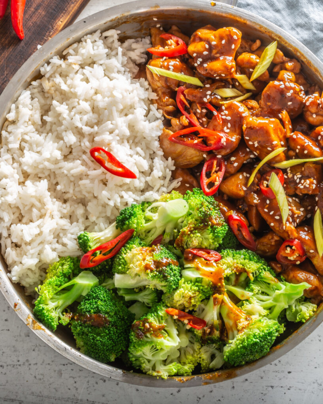 Honey Garlic Chicken Rice Bowl